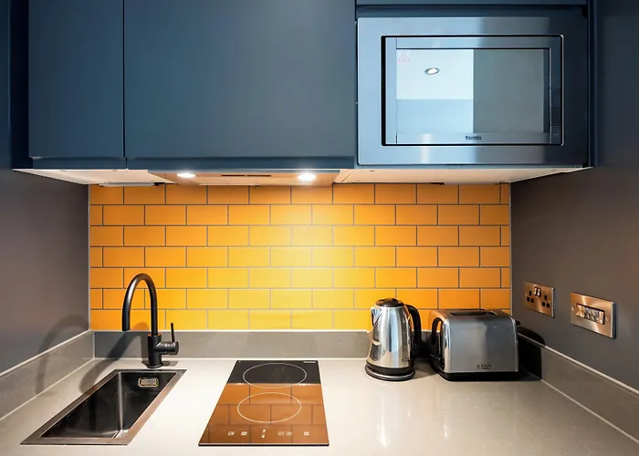 Staycity Aparthotels Deptford Bridge Station London